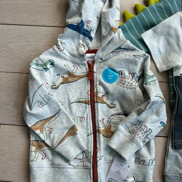 Dinosaur‎ outfit bundle - Picture 2 of 9